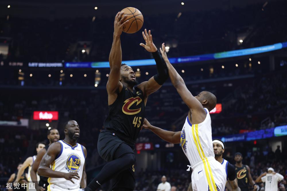 以丹尼斯 以丹尼斯