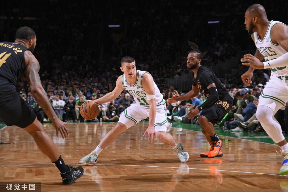 海港的后防 海港的后防