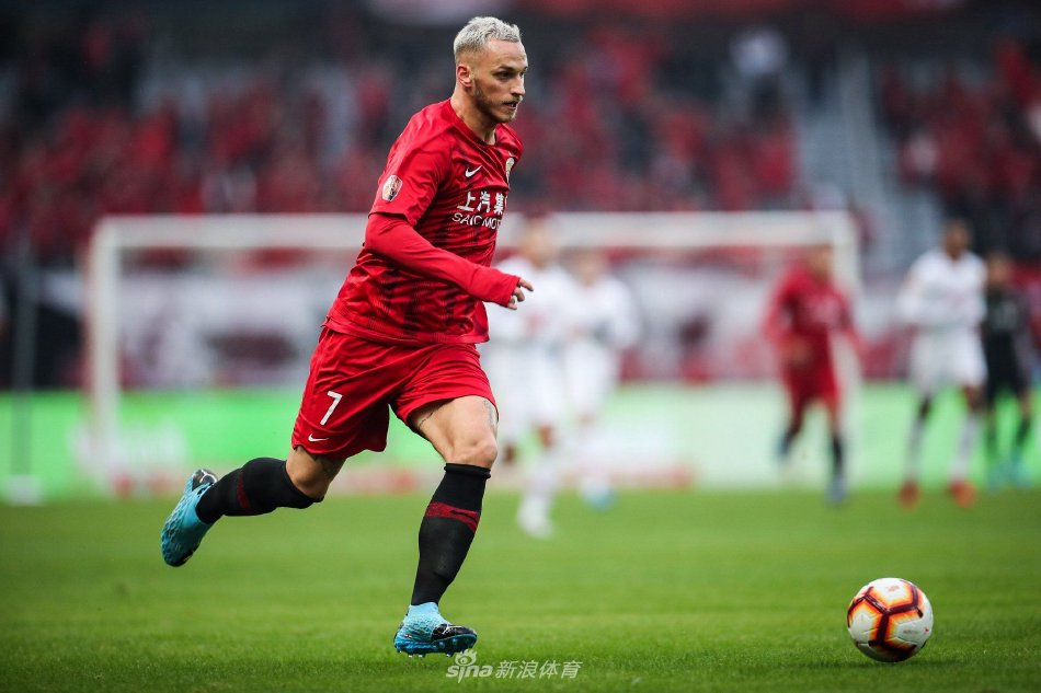 甲的绿色草 甲的绿色草